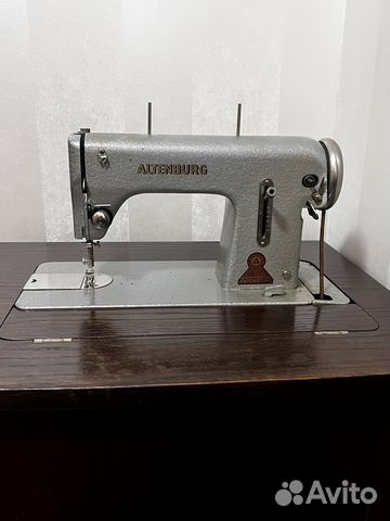Швейная машина Altenburg