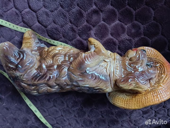 Статуэтка собака