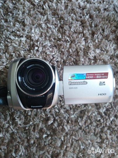 Видеокамера Panasonic SDR-H20