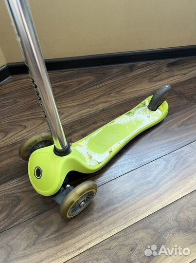 Самокат Globber светящийся