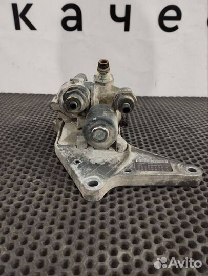 Клапан горного тормоза Volvo FH4 21991157