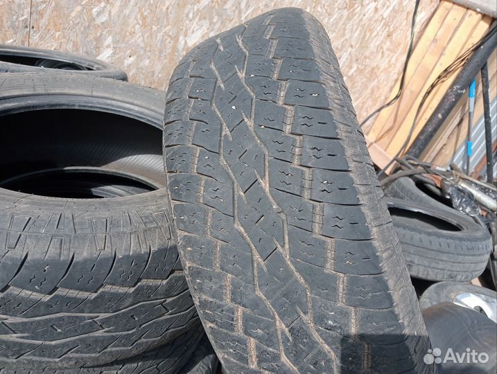 Toyo Open Country A/T Plus 65 R17