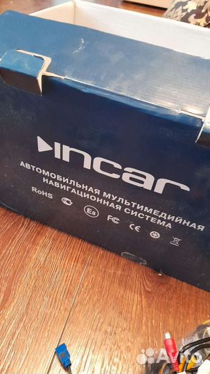 Автомобильная мультимедийная навигационная система