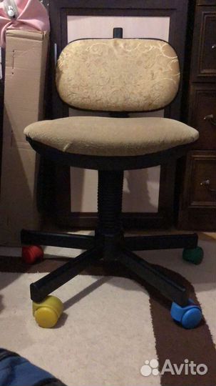 Компьютерное кресло