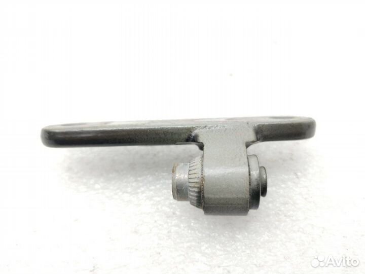 Петля двери задняя правая Bmw 5-Series F10 2011