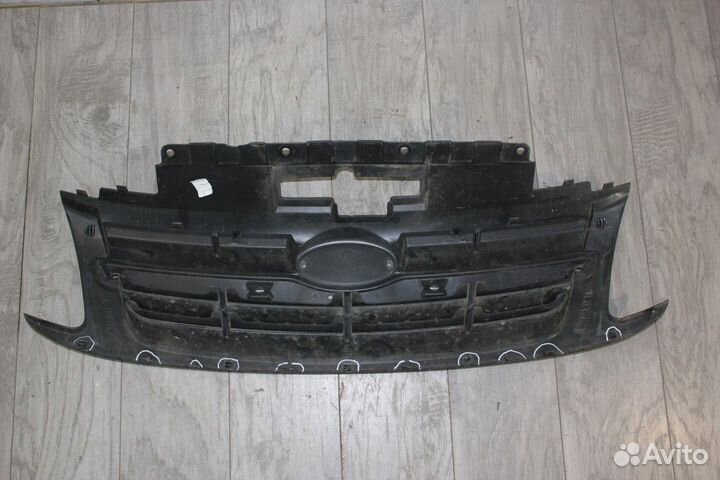 Решетка радиатора ваз 2190 2191 Гранта