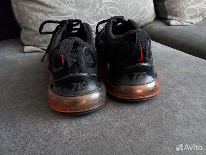 Кроссовки nike air max 720