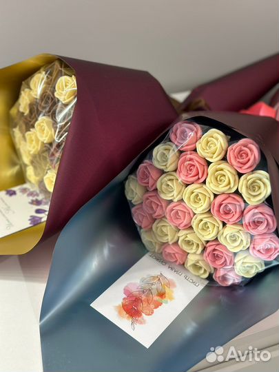 Цветы из шоколада на 8 марта