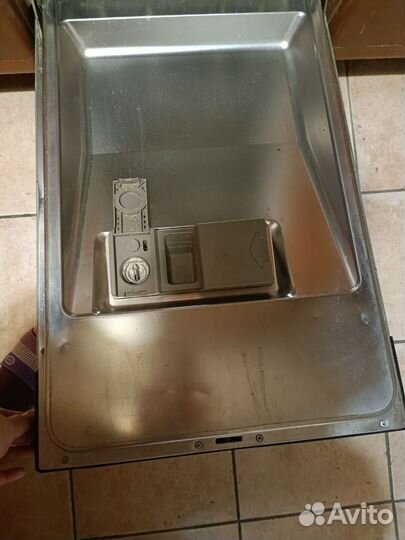 Продаю Б/У посудомоечную машину Bosch