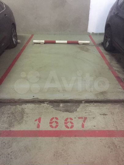 Машиноместо, 12 м²