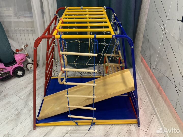 Детский спортивный комплекс