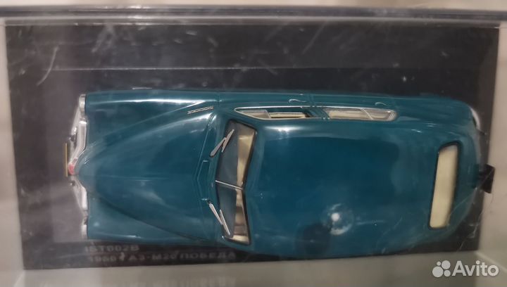 Модель автомобиля 1950 газ-М20 победа