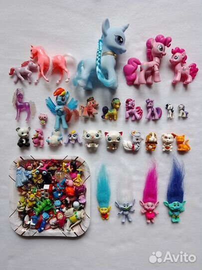 Игрушки для девочки из киндера, журналов и др