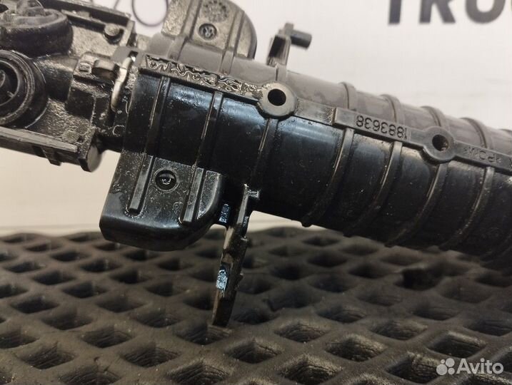 1883638 Форсунка омывателя фар правая