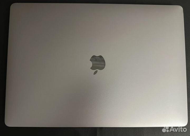 MacBook Pro 16 i9 32GB 1TB 8GB Видеокарта