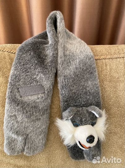 Шарф с волком из искуственного меха