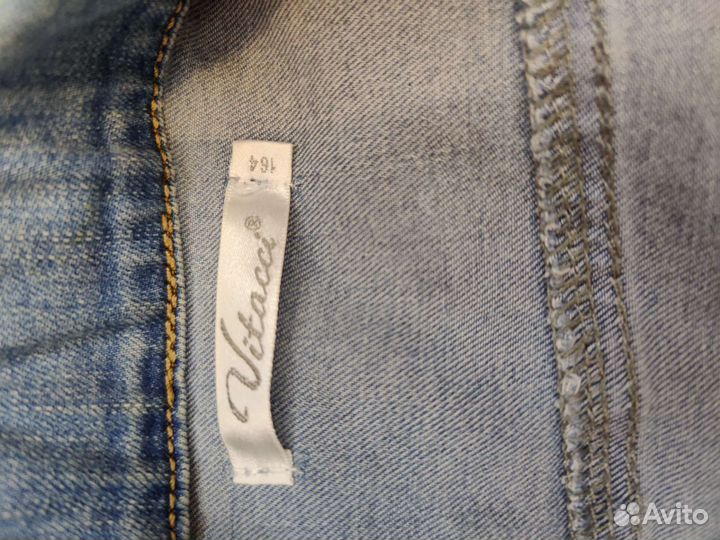 Джинсовая жилетка