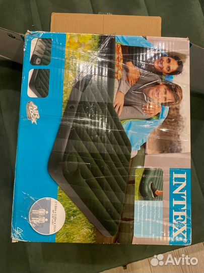 Двуспальный надувной матрас