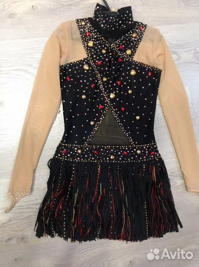 Платье для выступлений