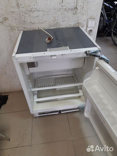 Холодильник маленький итальянский рабочий доставк