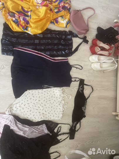 Женские вещи пактом обувь