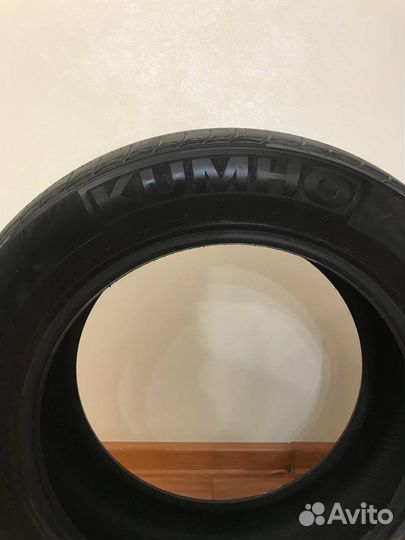 Kumho Sense KR26 215/55 R16