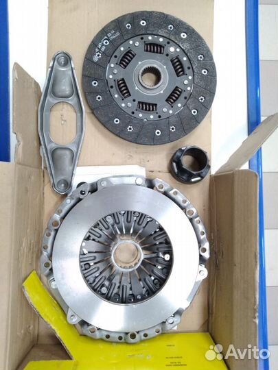 Комплект сцепления BMW 3 E90 / E91 325D / 330D