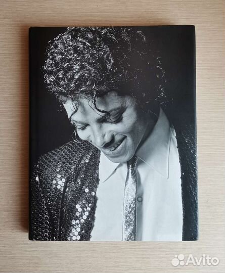 Коллекция книг Майкл Джексон