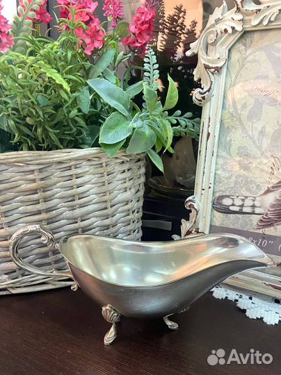 Соусник серебрение. Англия