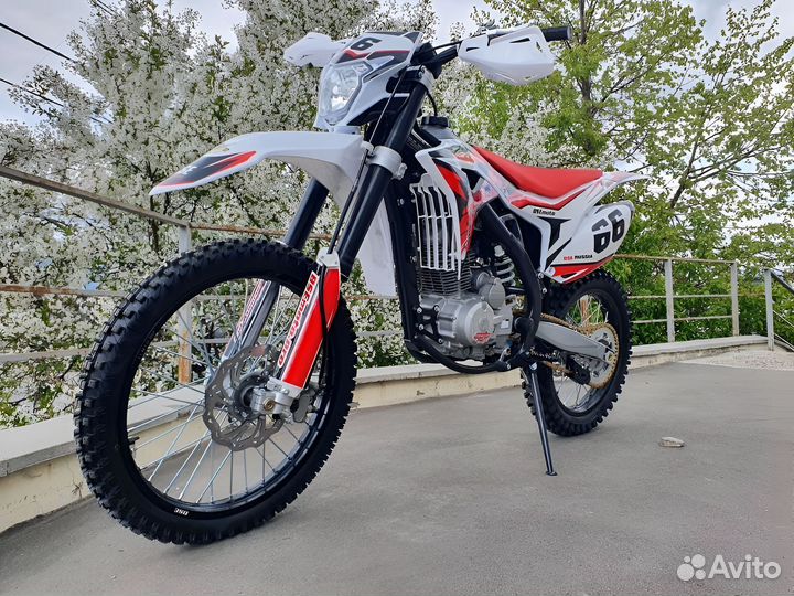 Мотоцикл эндуро Bse Z4 3.0 Enduro