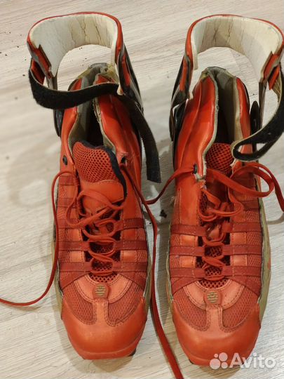 Лыжные ботинки Alpina ESK коньковые