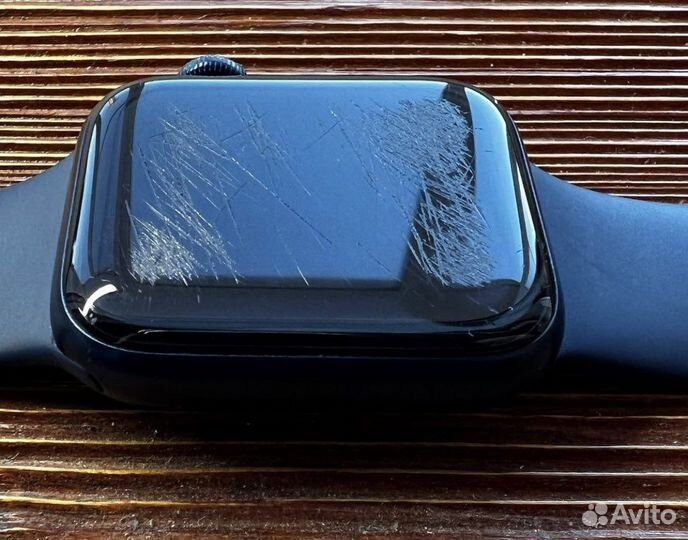 Полировка дисплея Apple Watch