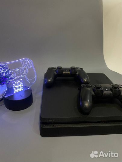Sony ps4 slim 1tb +2джоя +много игр