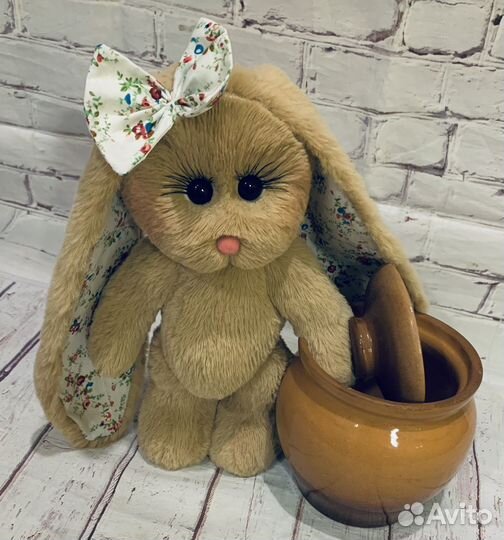 Зайка. Игрушка ручной работы