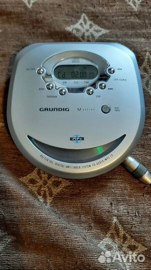 Сд мп3 плеер Grundig