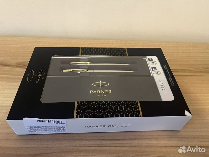 Подарочный набор ручек parker