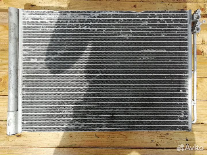 BMW F10, F11, F12, F13, F01, F02 радиатор кондицио