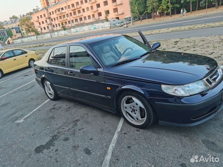 Saab 9-5, 2000