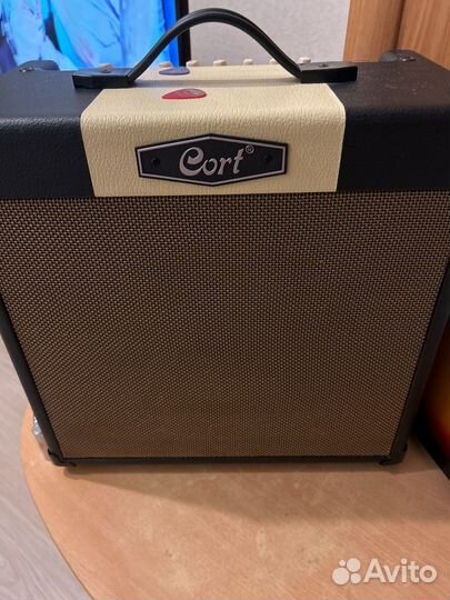 Электронная гитара