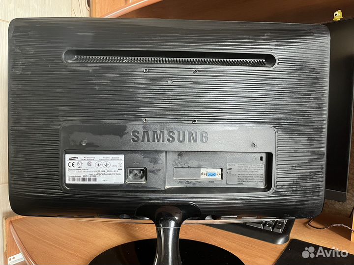 Монитор для компьютера 22 дюйма