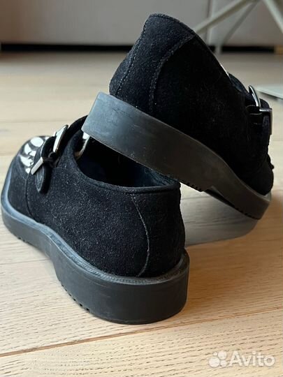 Лоферы женские