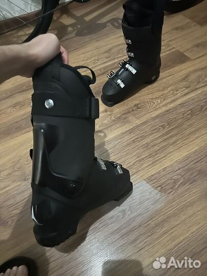 Горнолыжные ботинки Atomic