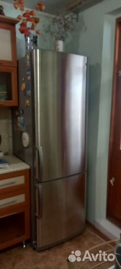 Холодильник бу LG