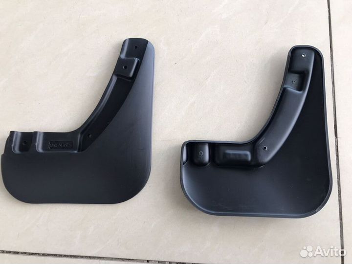 Брызговики задние baic X35