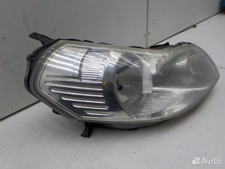 Фара правая Suzuki SX-4 2006