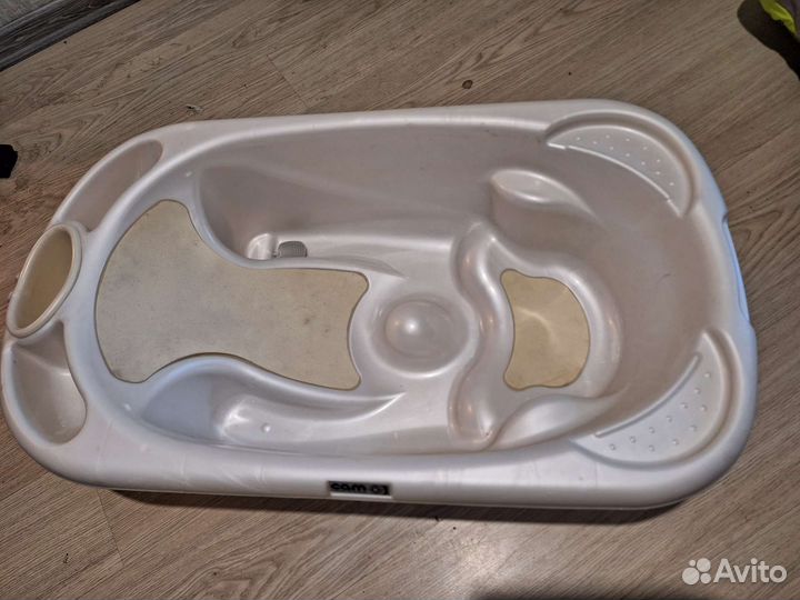 Детская ванночка для купания с горкой
