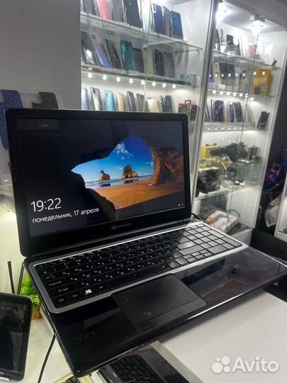 Packard Bell 4gb/120 gb SSD