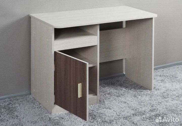 Стол письменный