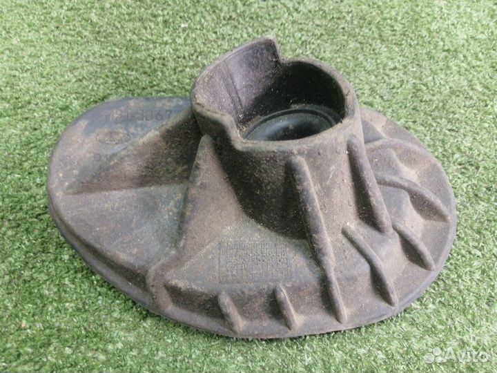 Пыльник Ford Focus 2 2005-2008