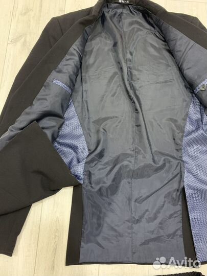 Школьный костюм